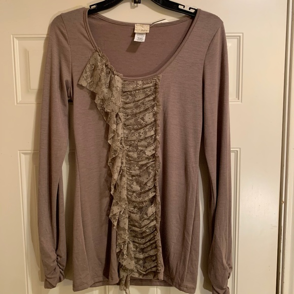 Buckle Tops - Buckle | Daytrip Brown Ruffle Top NWT